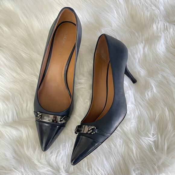 Coach | Women’s Bowery Pumps Navy Leather Pointed Toe Hardware Mid Heels Office - Picture 1 of 10
